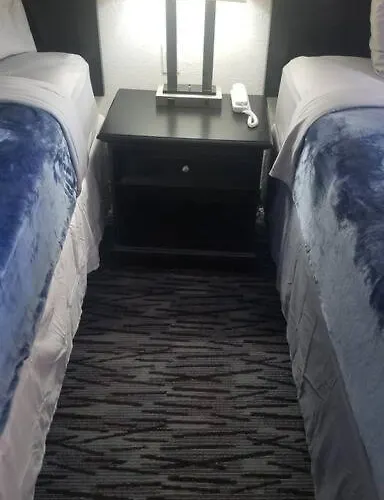 Osu Hotel 2 Queen Beds Hotel Room 132